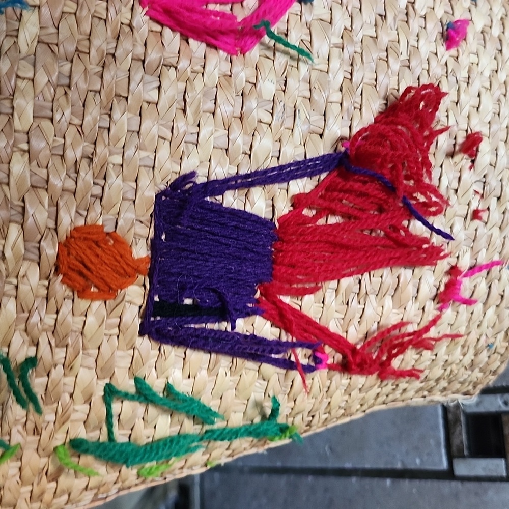 Handcrafted Oversized Straw Tote with Colorful Embroidery - Picture 2 of 16